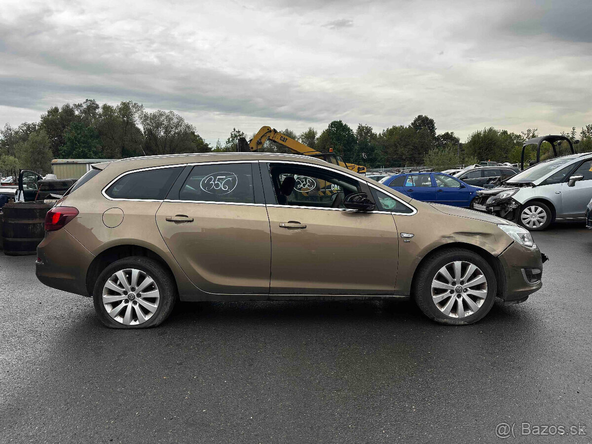 356. OPEL ASTRA J COMBI 2013 / 2.0 CDTI / A20DTH - 3