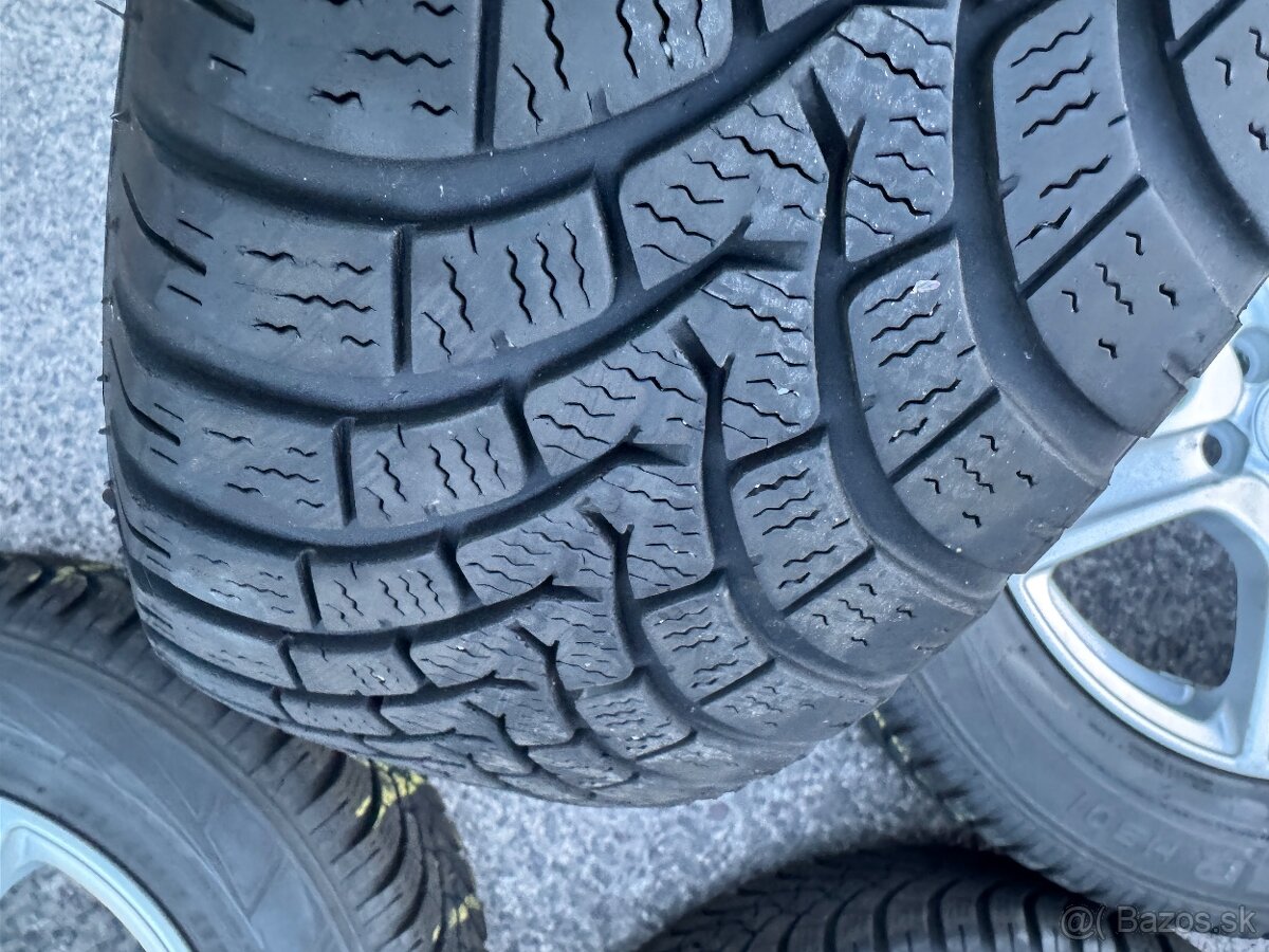 Toyota 185/65R15 5x100 - 3