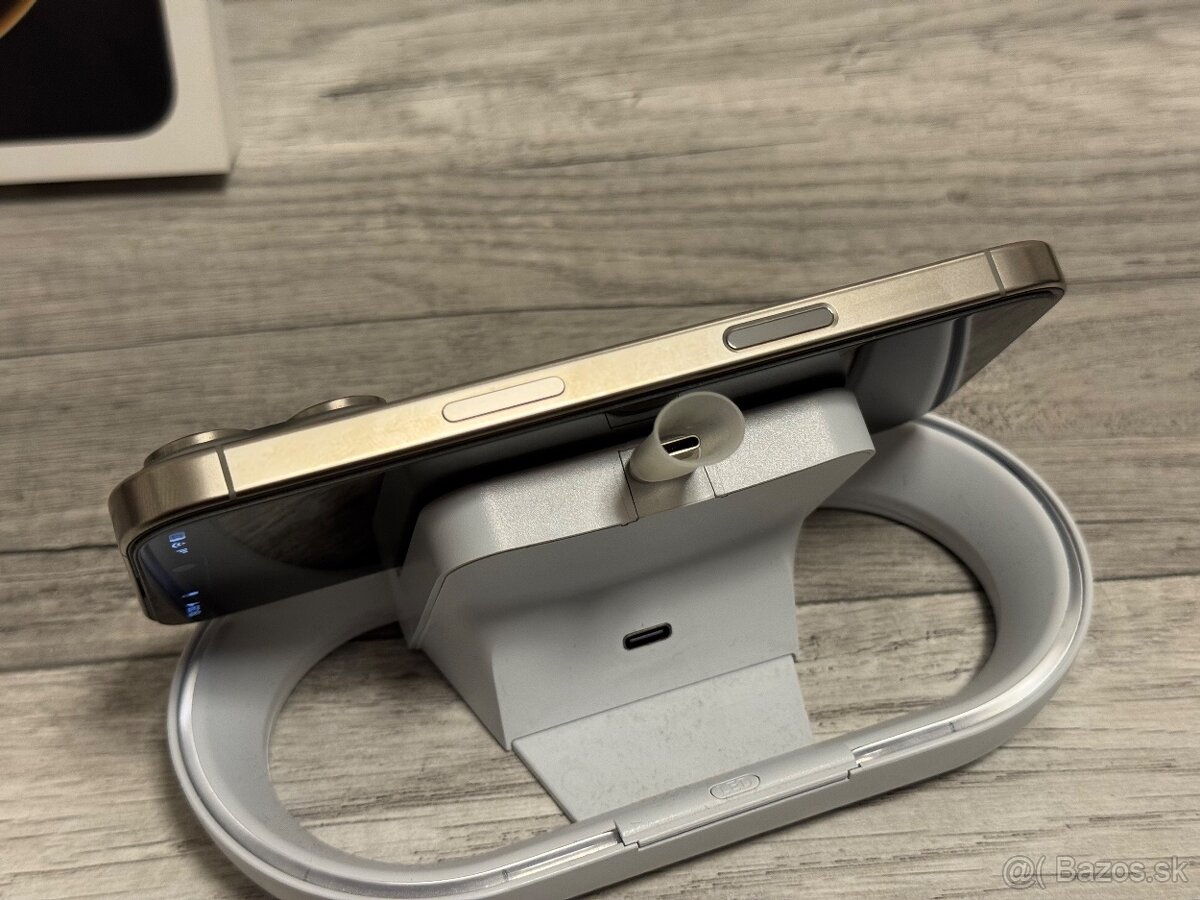 Phone 16 pro TOP STAV - 3