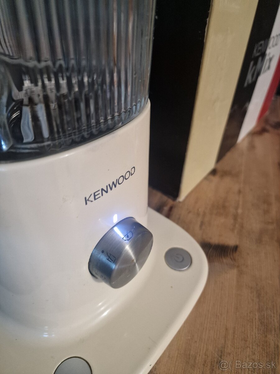 Stolný skleneny mixer Kenwood kMix - 3