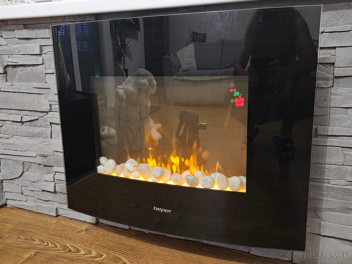 Predám elektrický radiátor s efektom krbu - 3