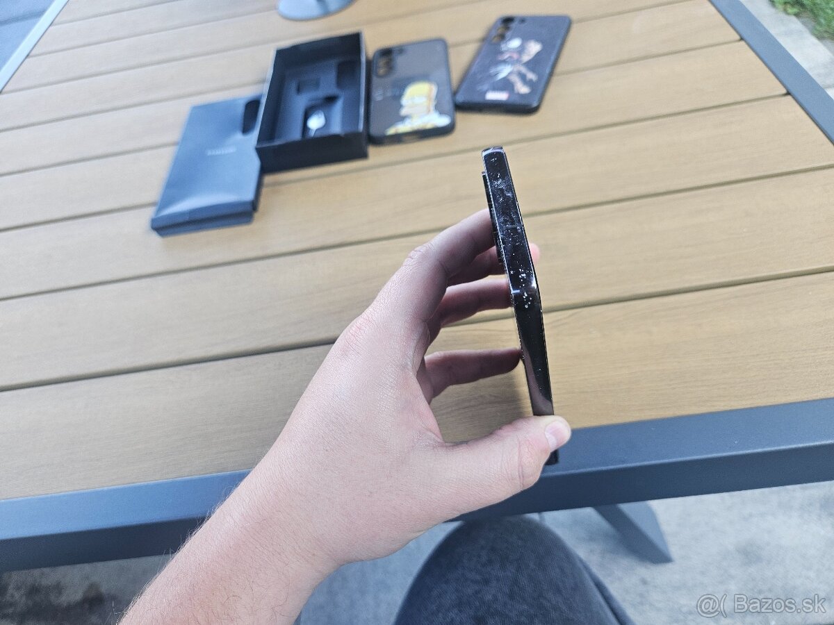 Samsung Galaxy S23 - 3