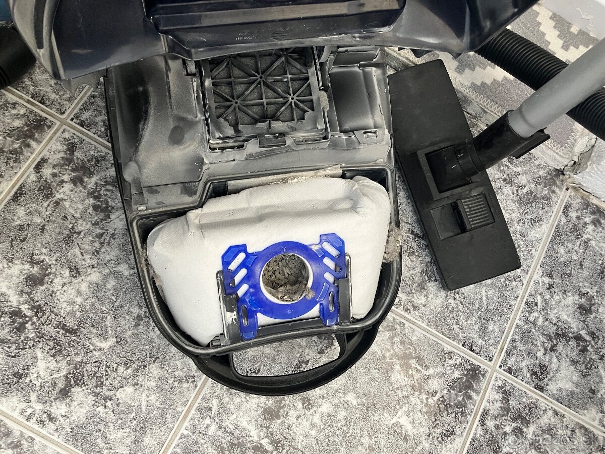 Vysávač Electrolux - 3