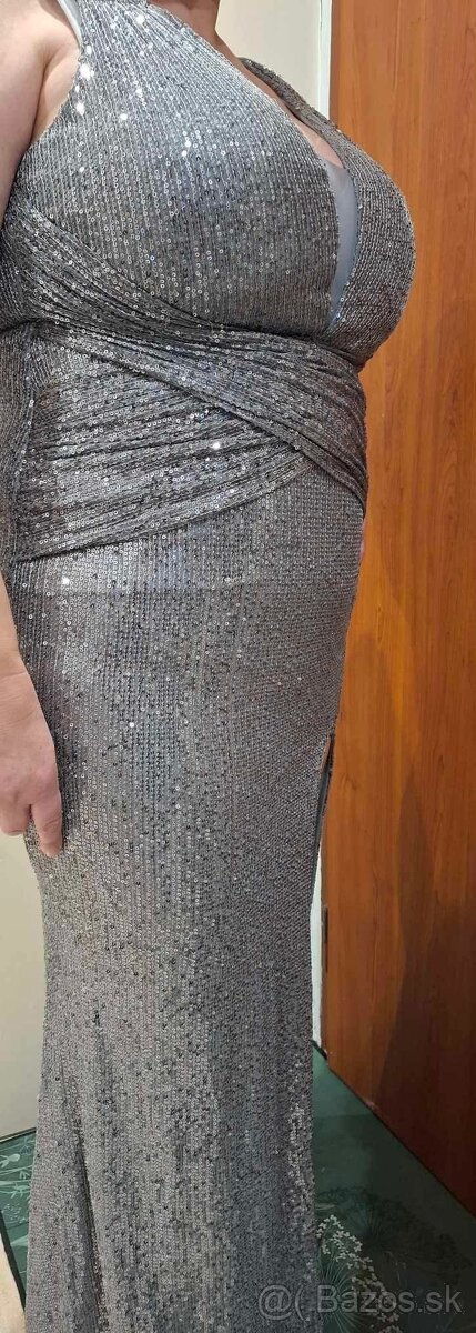 flirtované šaty Grafit - 3