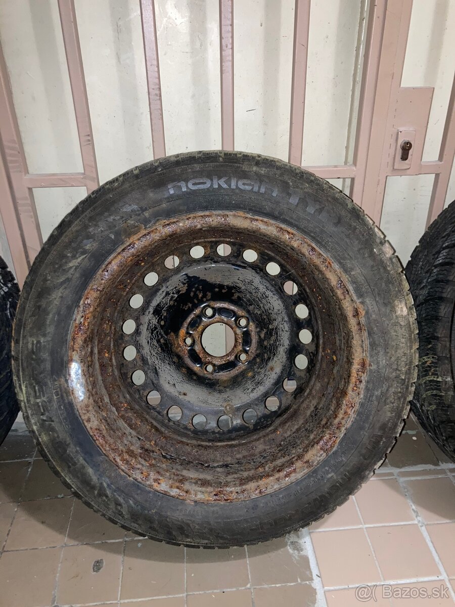 ZIMNA SADA PNEU 205/55 R16 + disky – (DOT 2019) - 3