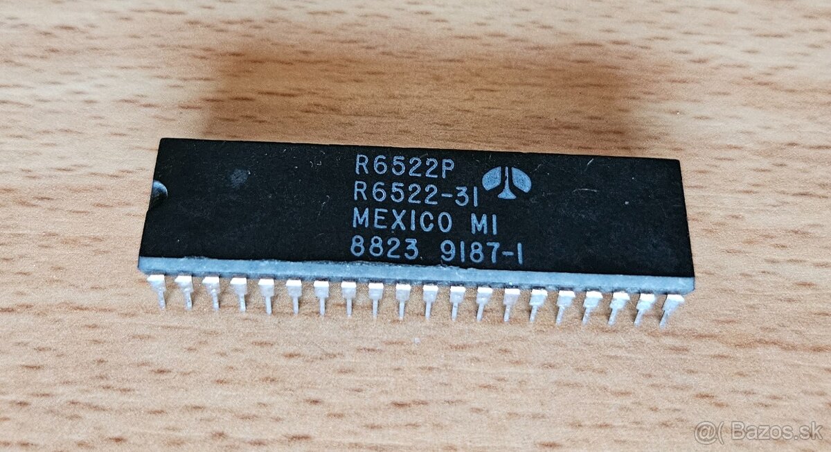 Rockwell 6522P = MOS 6522 VIA pre floppy Commodore, Atari - 3