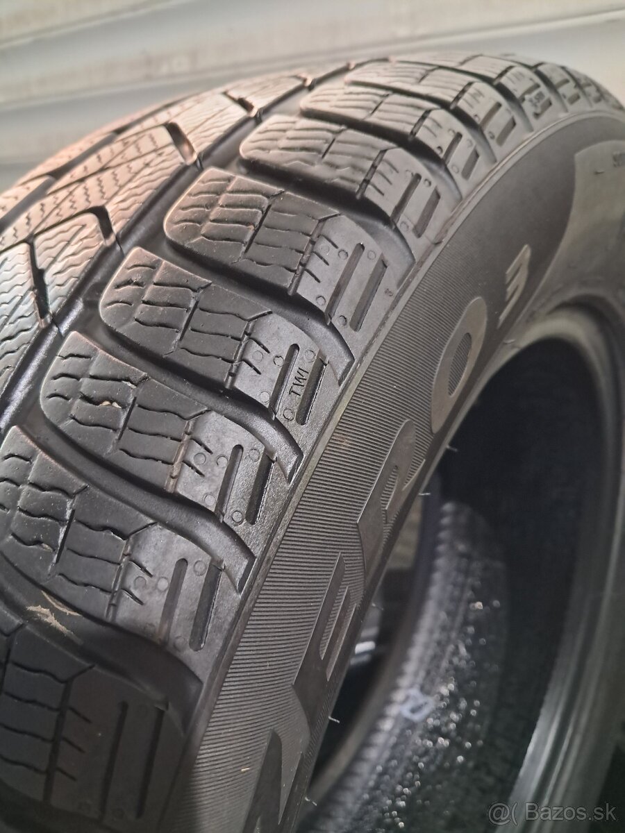 Pirelli zimné 215/60/R16 - 3