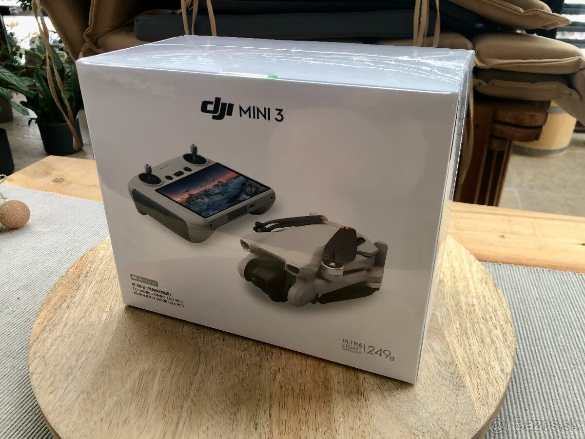 DJI Mini 3 Fly More Combo (DJI RC) - Nový - 3