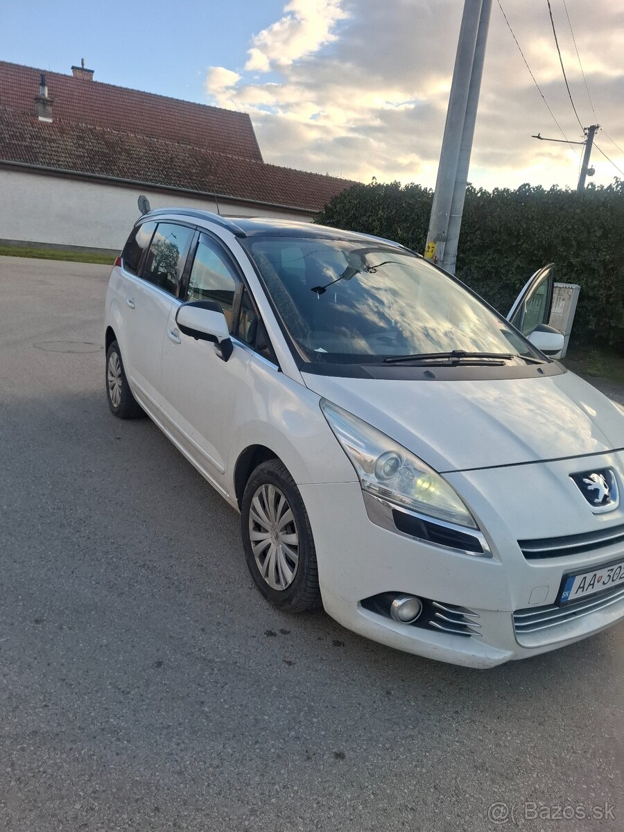 Predám Peugeot 5008 2.0hdi 120kw - 3