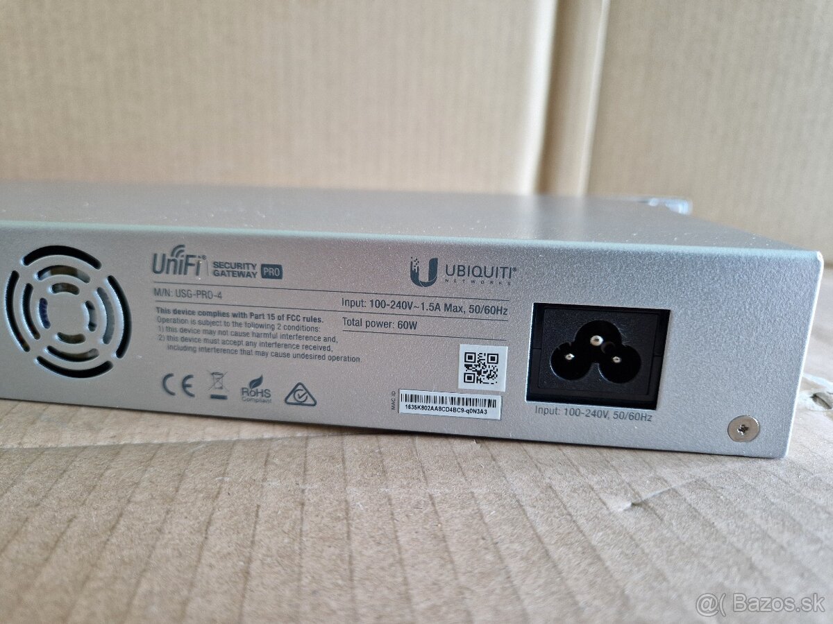 UniFi Security Gateway M/N: USG-PRO-4 - 3
