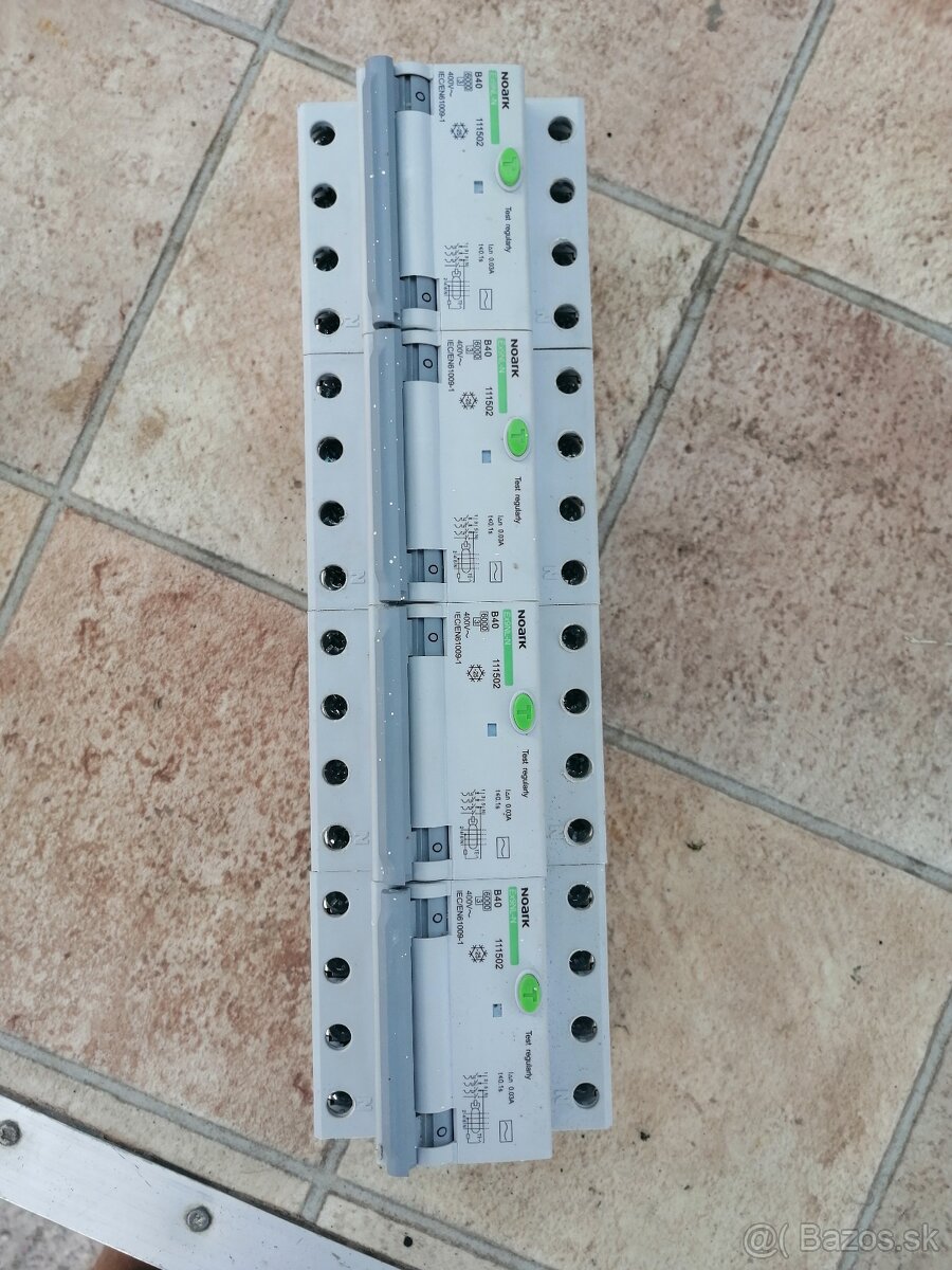 Prúdový chránič B40 - 3