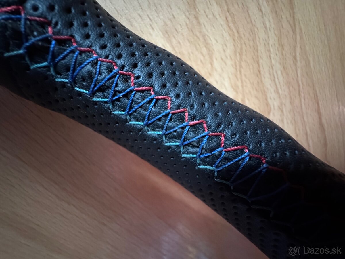 Kožený multifunkčný volant BMW s airbagom E90,E87,E81 - 3