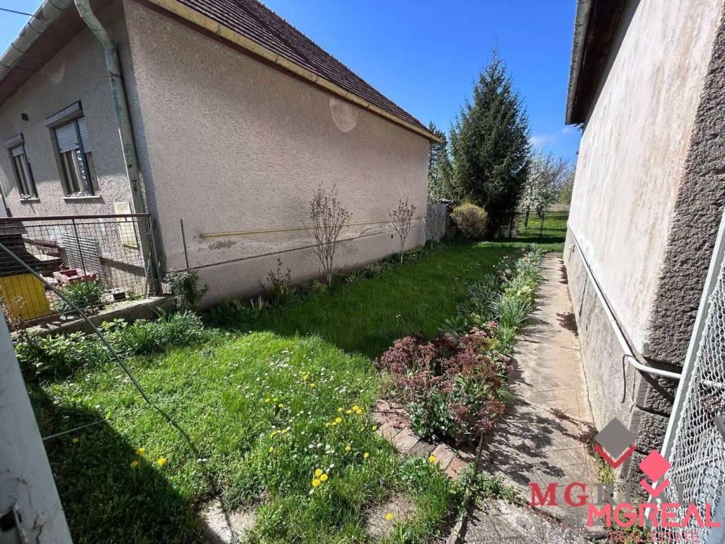 3-izbový dom predaj, Topolčianky - 3