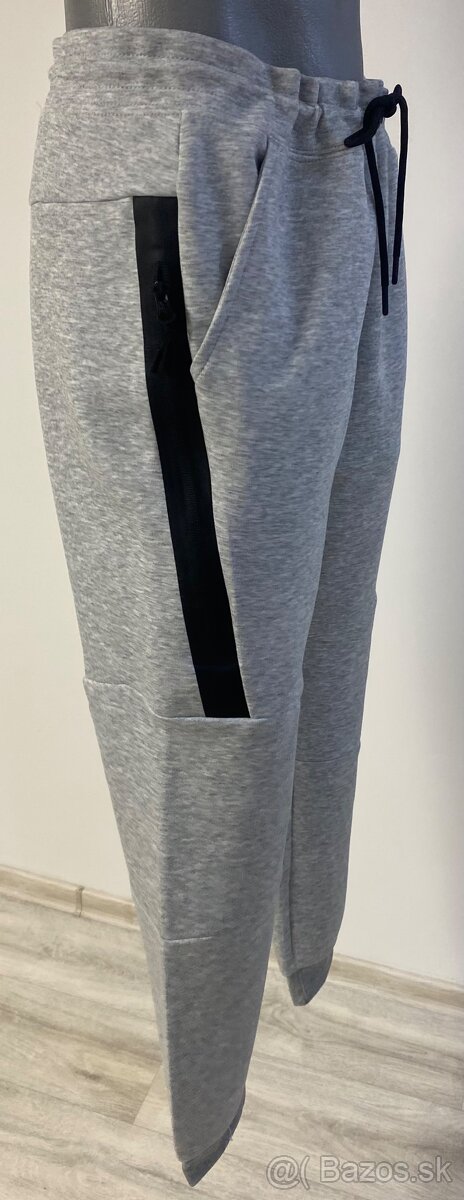 NIKE pánske sivé tepláky - 3