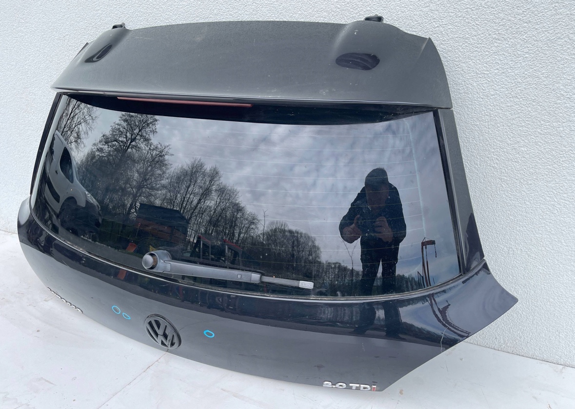 VW scirocco 2008- 5. Piate kufrové dvere kufor - 3