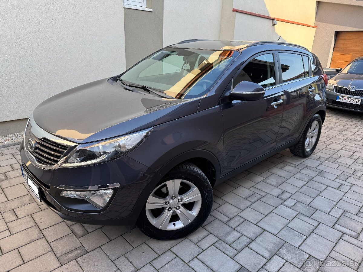 KIA SPORTAGE, SILVER, 1,7 CRDI, MANUÁL, 183 543 KM, 3/2012 - 3