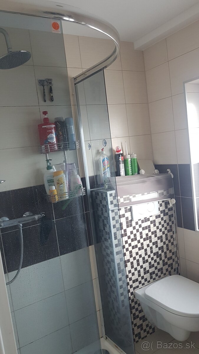 Sprchový kút s vaničkou - 3