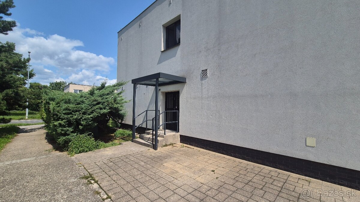 Nebytový priestor 99m2 Štefánikova ul., Senica - 3