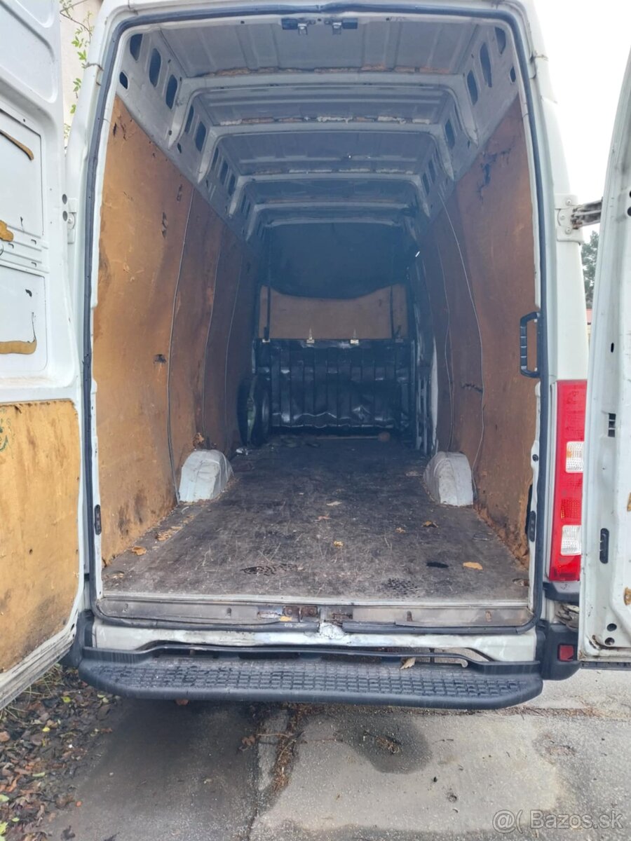 Iveco Daily 35S15 - 3