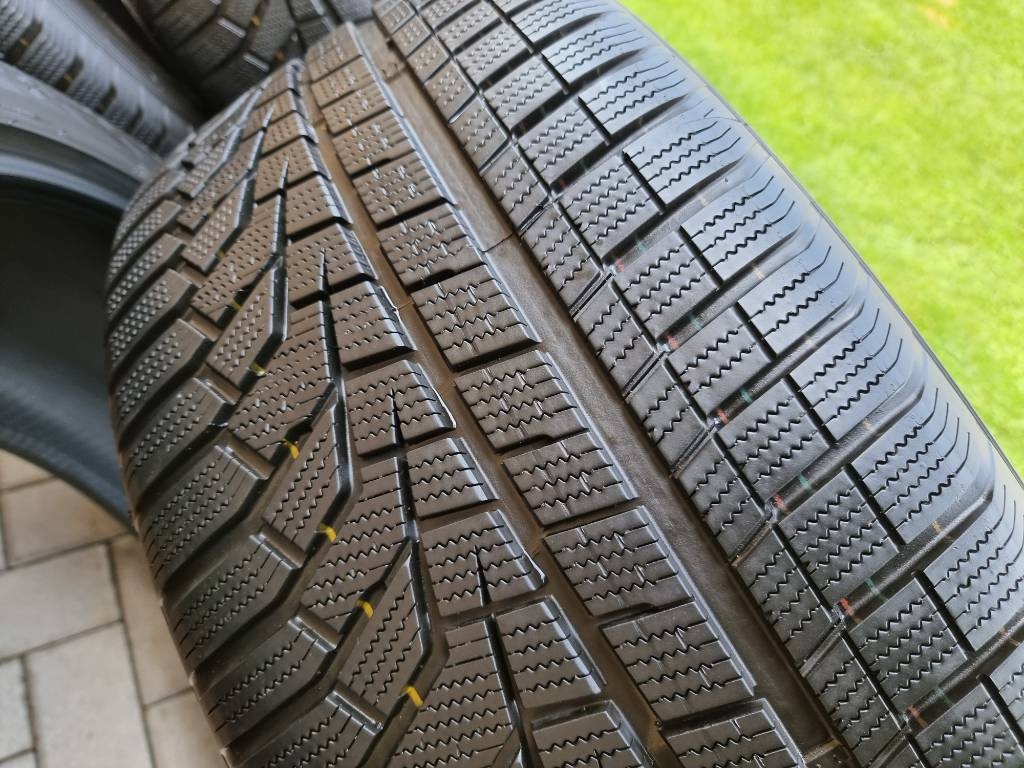 pneu 21" 285/45R21 HANKOOK zimné 7mm - 3