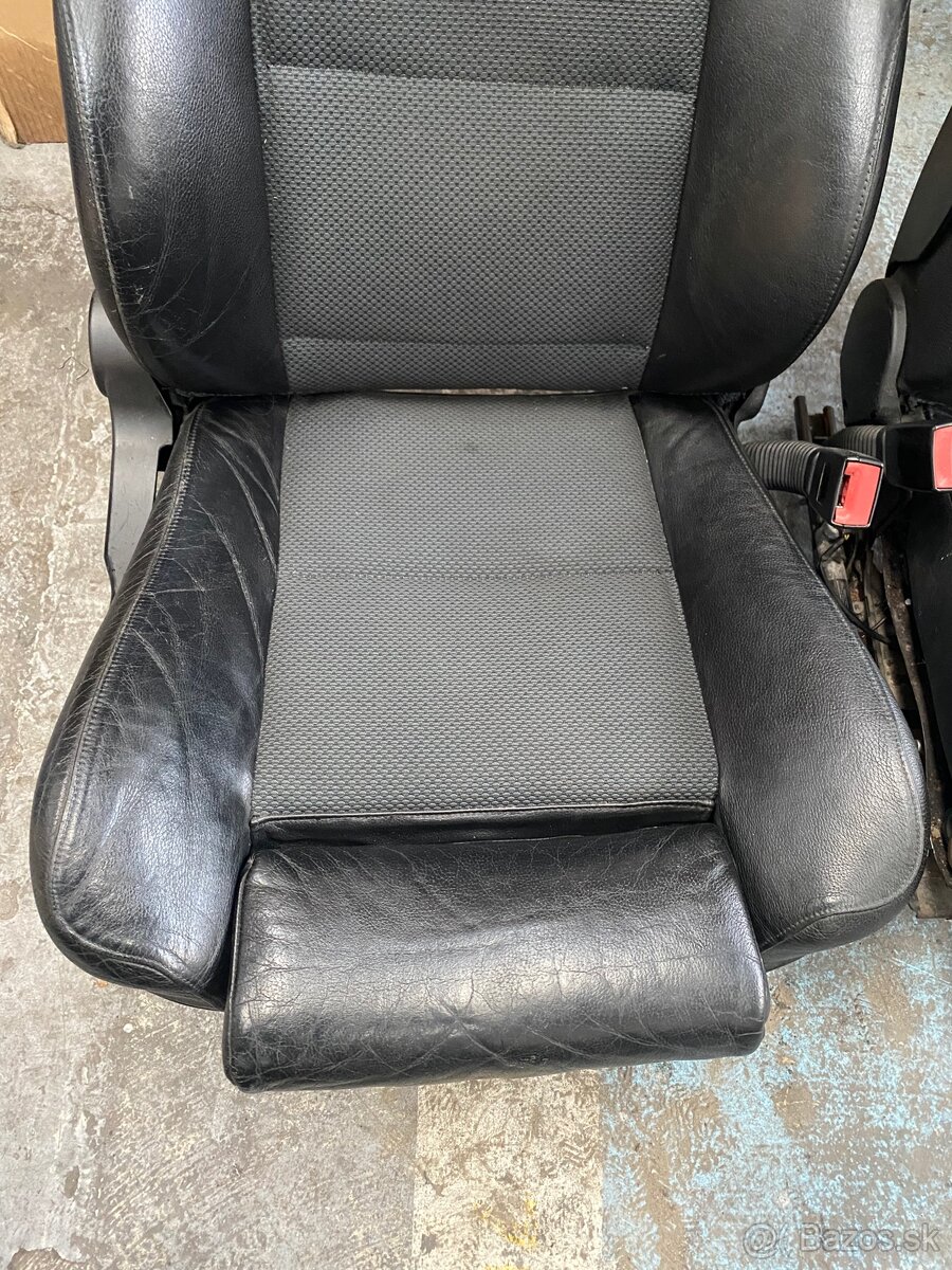 Predné sedadla BMW e60 - 3