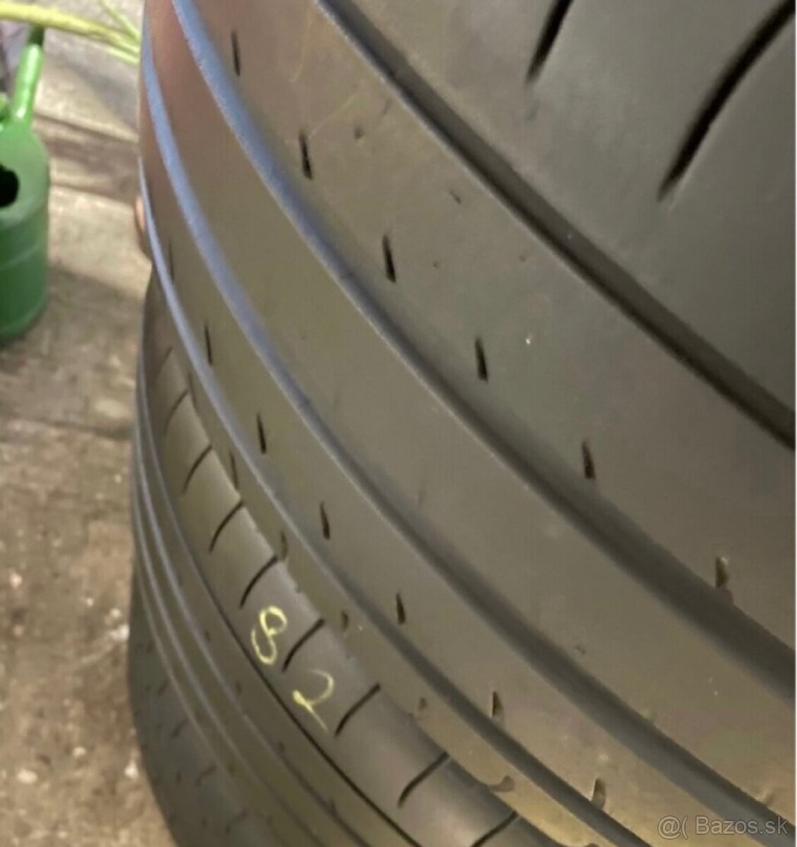Yokohama 285/40 R21 letné - 3