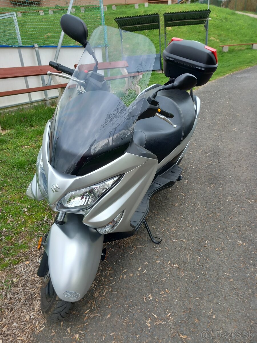 Predám Suzuki Burgman 125 - 3