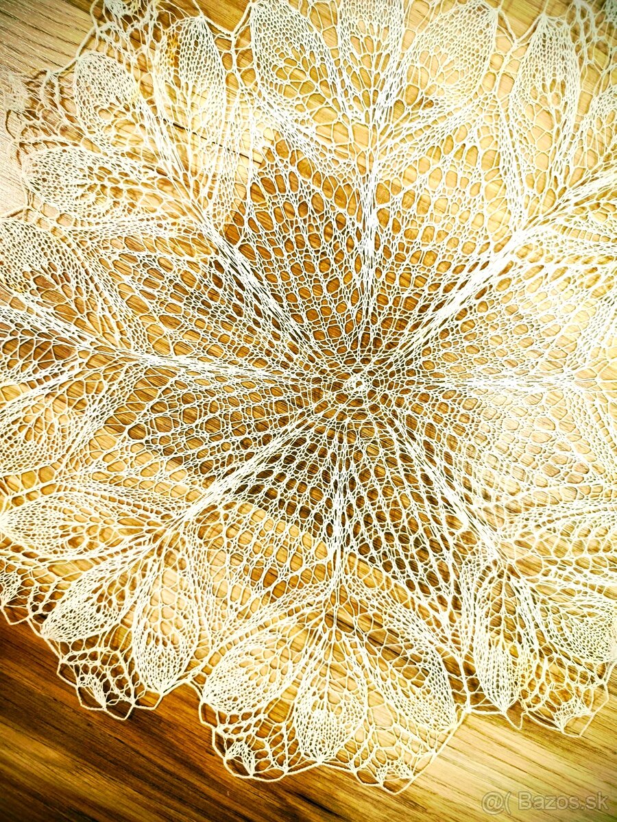 RUČNE HÁČKOVANÉ KRÁSNE DEČKY-3 sady - 3