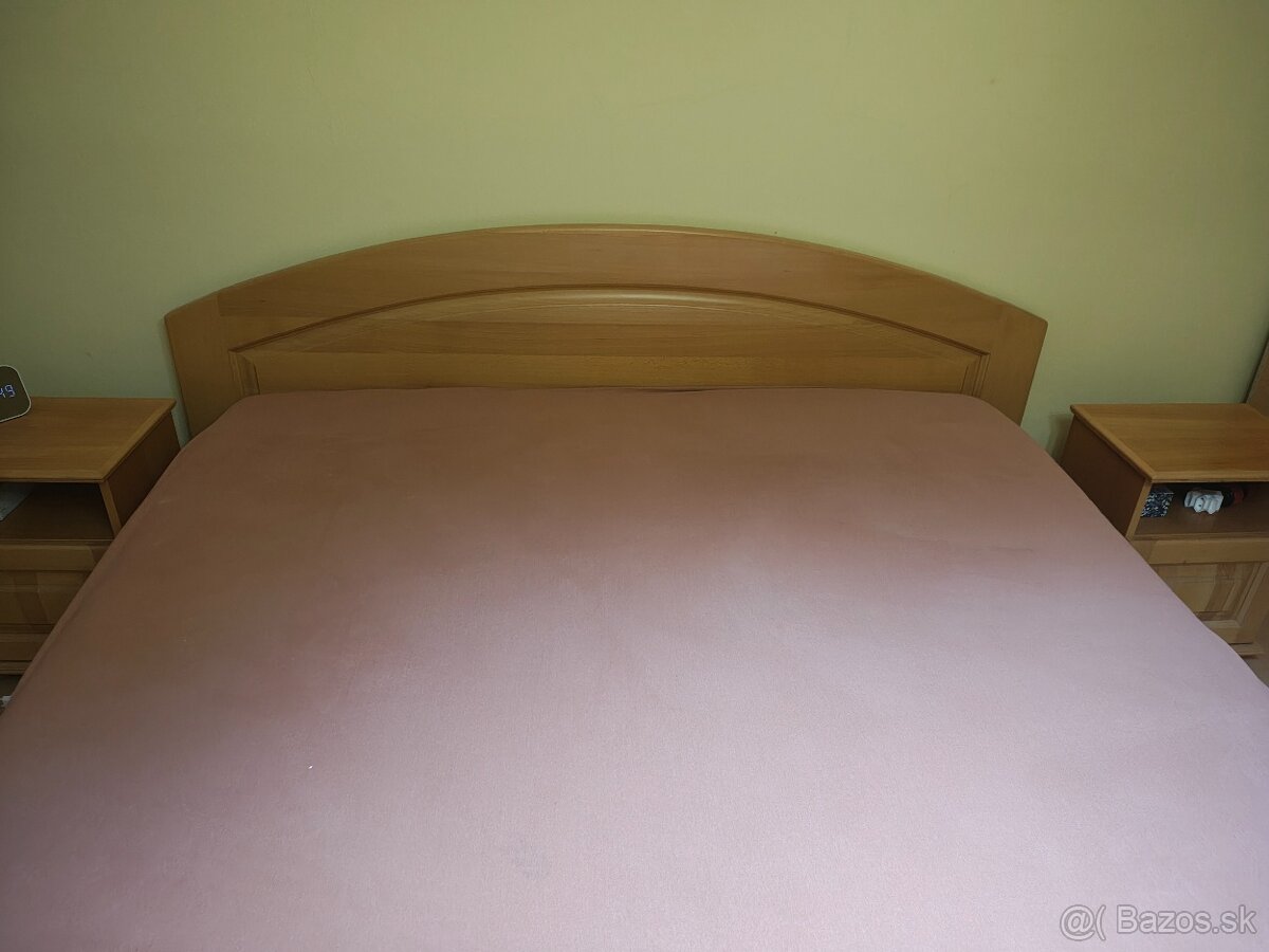 Manželská posteľ - 3