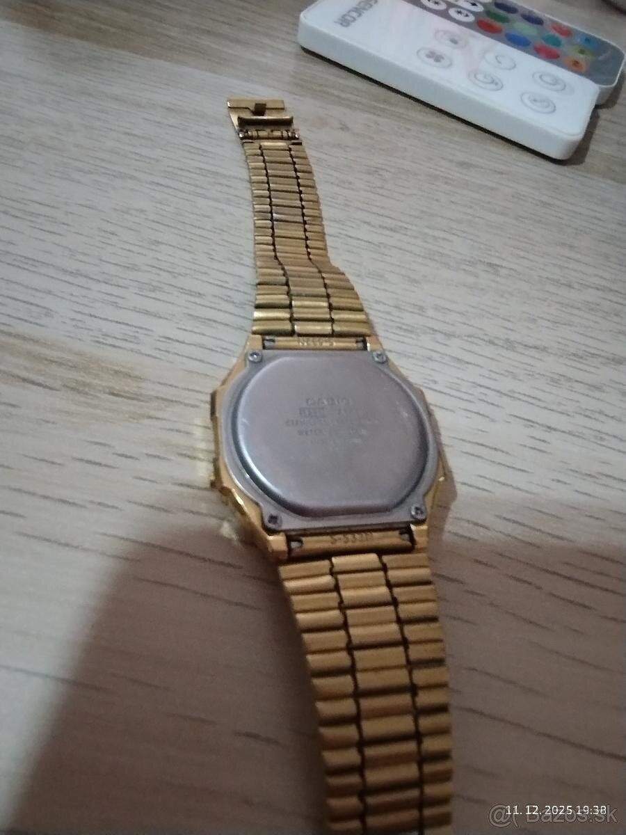 Casio A-168 - 3