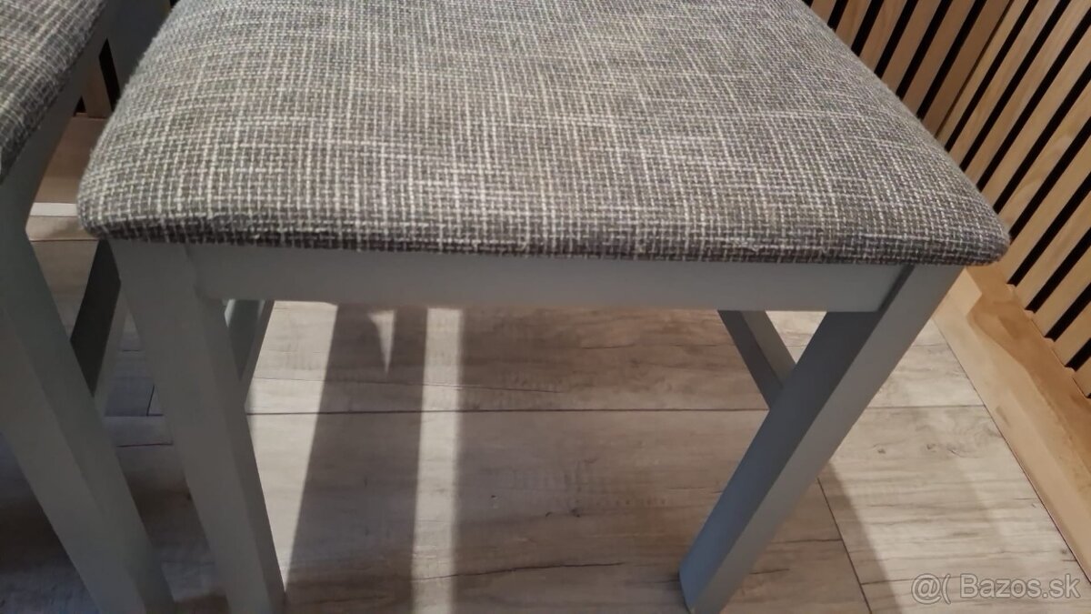 Predám jedálenské stoličky 4 ks - 3