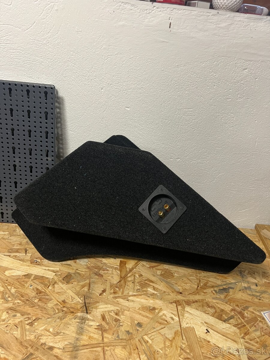 subwoofer JBL Stage 810 + ozvučnica Basser ( - 3