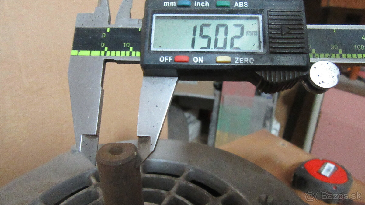 dvojotáčkový motor na 220V - 3