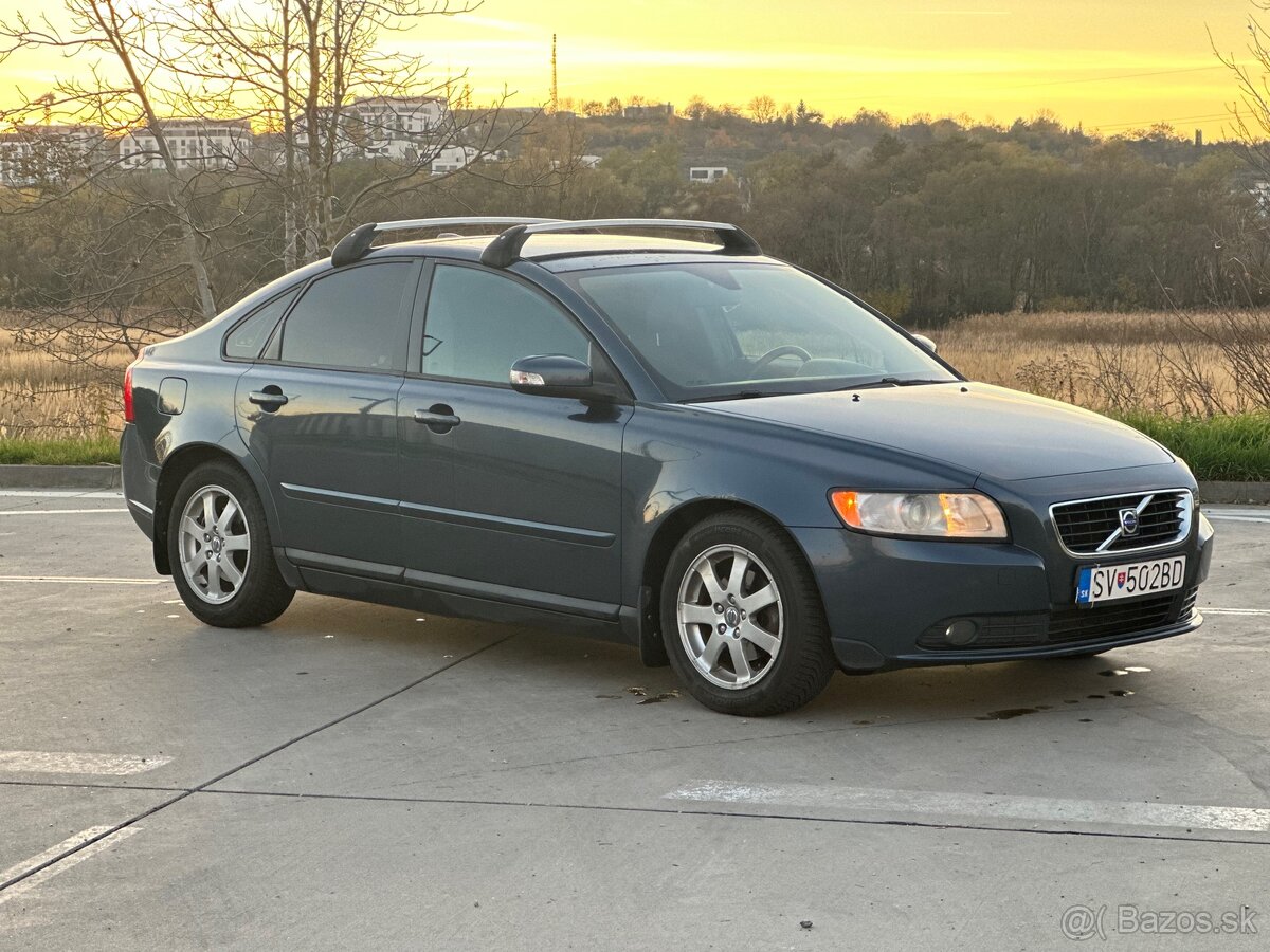 Predám Volvo S40 1.8i - 3