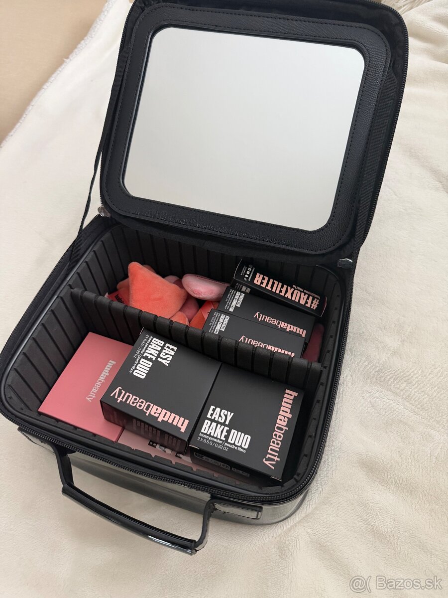 Huda beauty box - 3