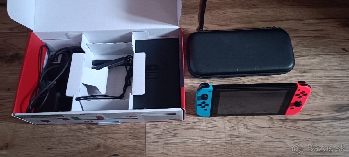 Nintendo switch verzia v2 - 3