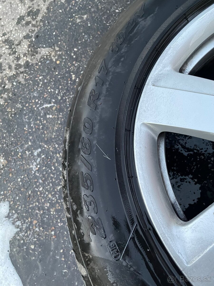 Predam elektrony Audi R17 - 3