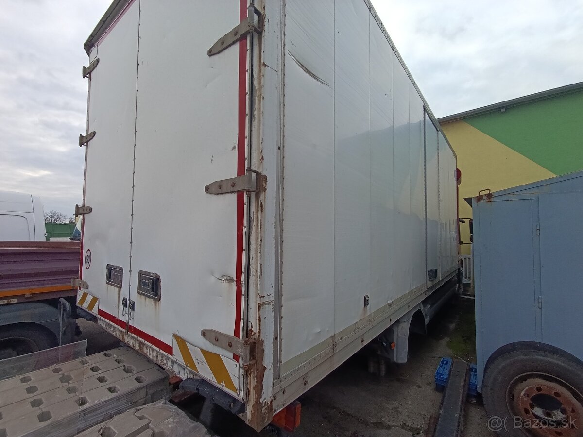 Náhradné diely Mercedes Atego - 3