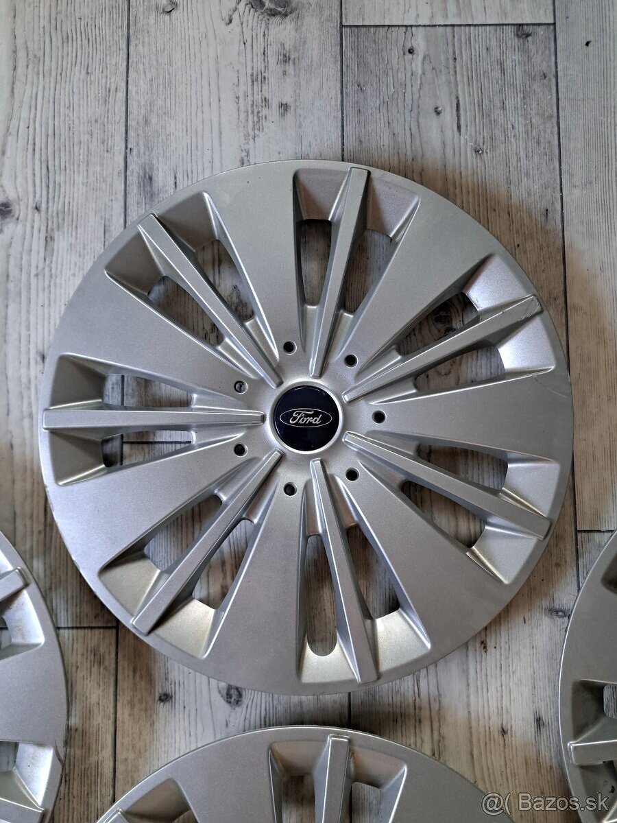 Kryty kolies, puklice FORD R16 - 3