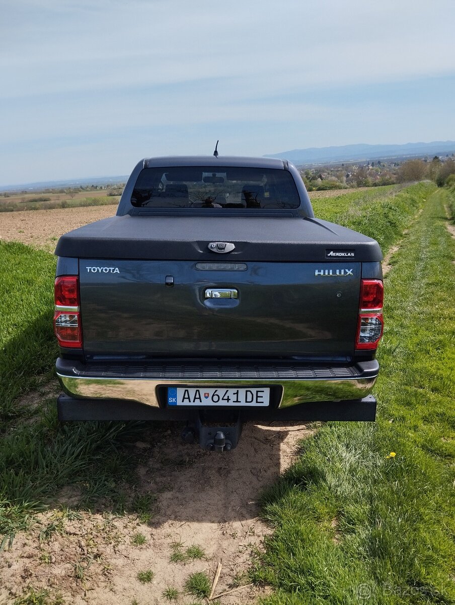 Toyota Hilux 3.0D4D automat