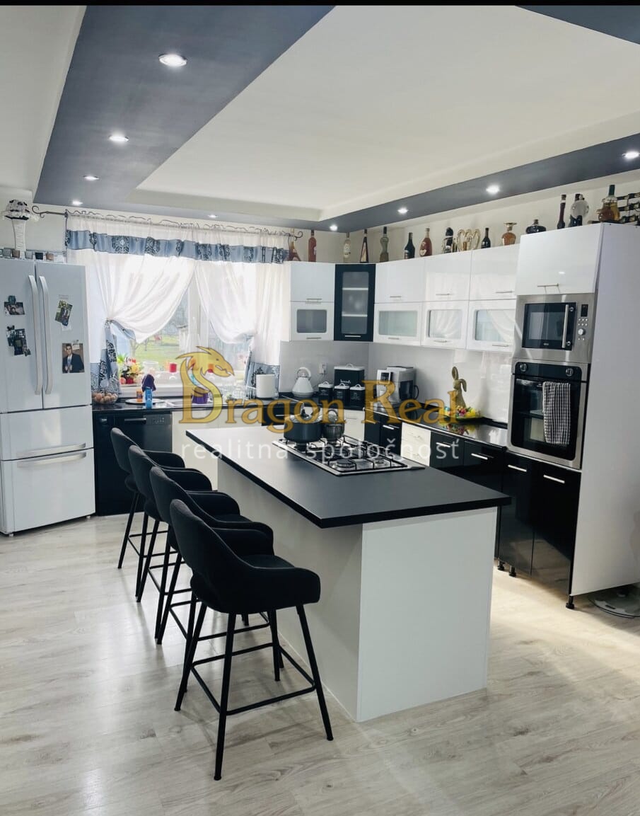 PREDAJ – 4 Izbový rodinný dom – TREBIŠOV - 3