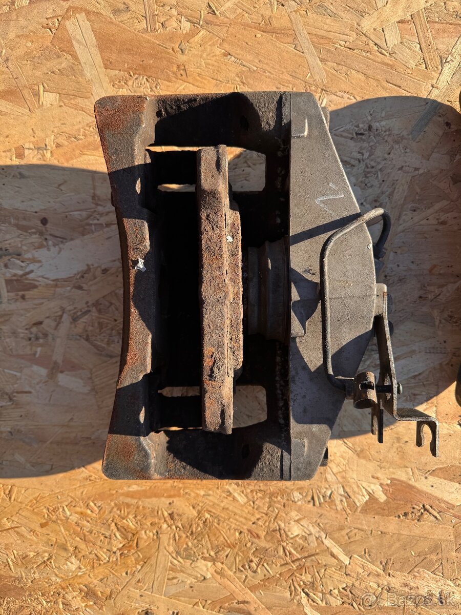 Audi a6 C6 2.7 TDI 3.0 TDI brzdy - 3