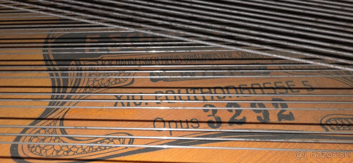 Krídlový klavír E. Schmidt – Wien, plne funkčný - 3