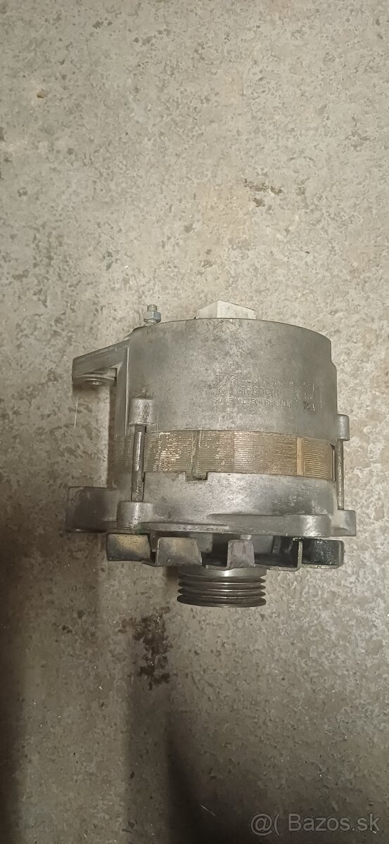 Alternator 14V 70A - 3