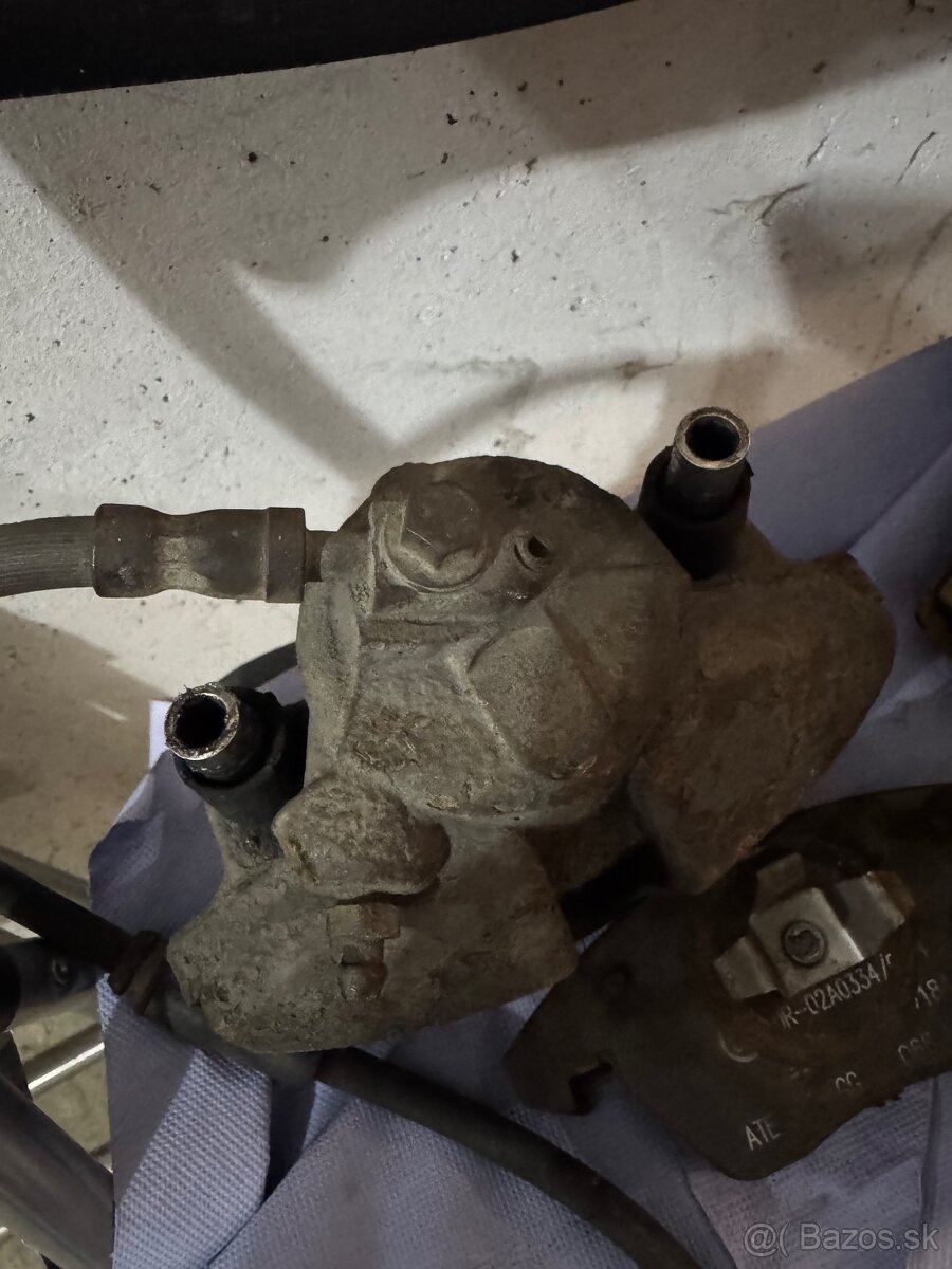 Brzdové strmene - 3