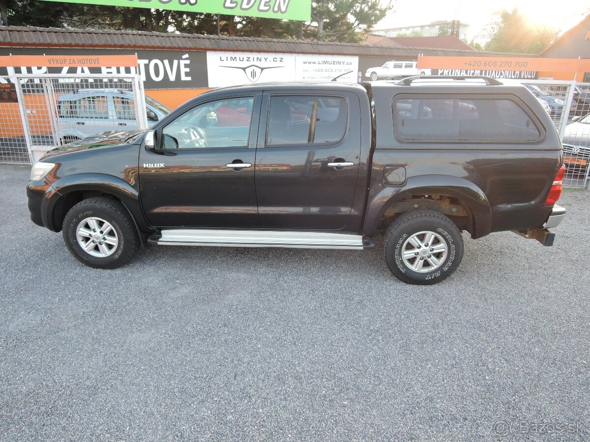 Toyota Hilux 2,5 D-4D 4x4 1.maj ČR HardTop DPH 2013