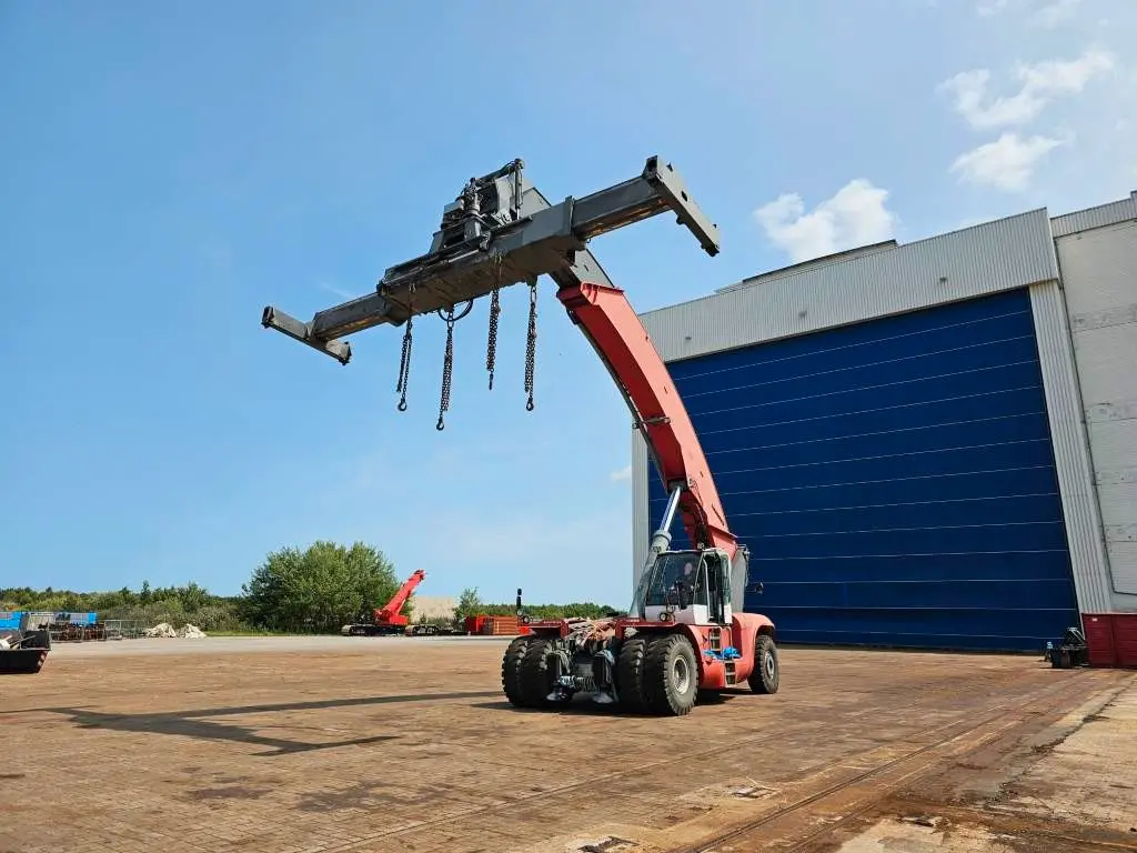 Liebherr LRS V645 nakladač na lodné kontajnery - 3