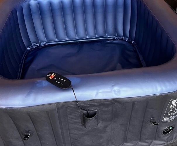 Predám - Vymením vírivku Marimex pre 6 osôb za infrasaunu - 3