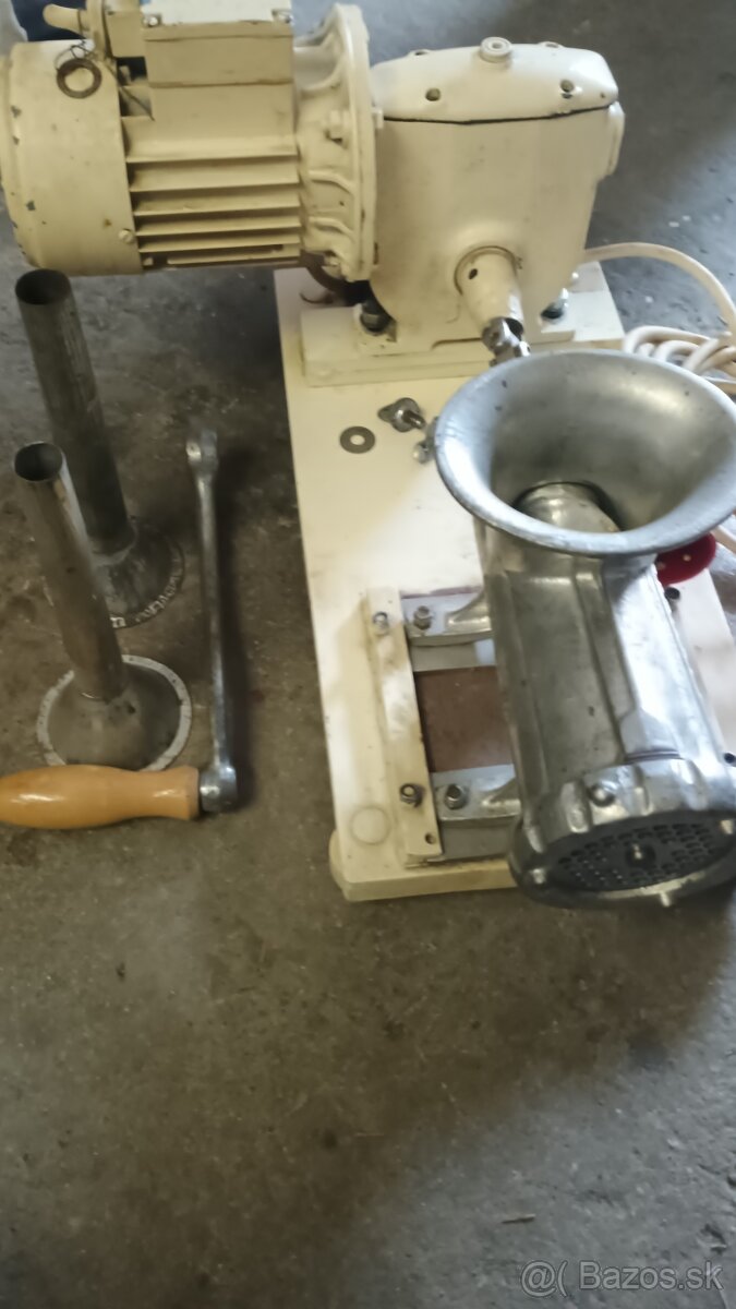 Mlynček a plnička klobás - 3