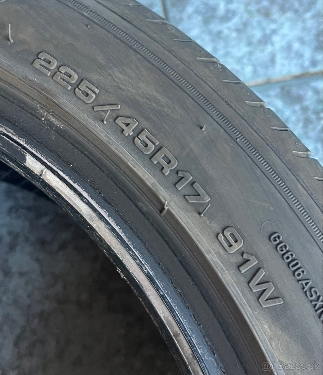 225/45 R17 Goodyear EfficientGrip Letna 1ks - 3